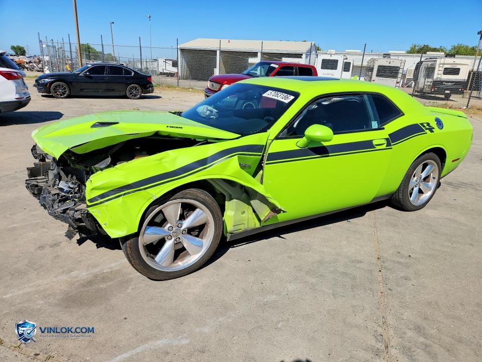 2015 DODGE CHALLENGER SXT PLUS – Lot 57063186 auction photo