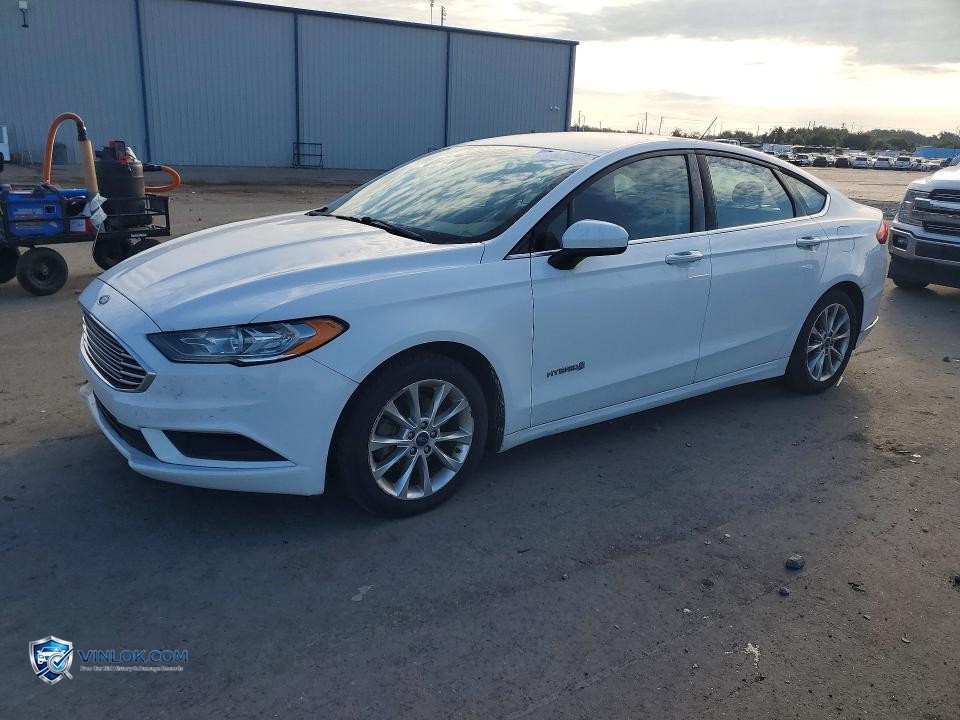 2017 FORD FUSION SE HYBRID – Lot 57070246 auction photo