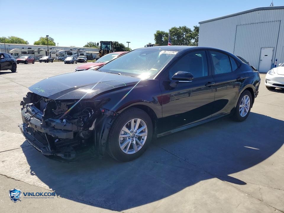 2026 TOYOTA CAMRY LE – Lot 57080826 auction photo