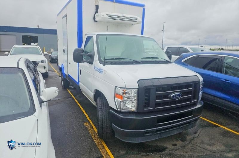 2024 FORD ECONOLINE E350 SUPER DUTY CUTAWAY VAN – Lot 57082506 auction photo