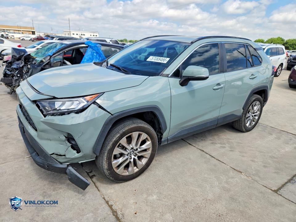 2021 TOYOTA RAV4 XLE PREMIUM – Lot 57088466 auction photo