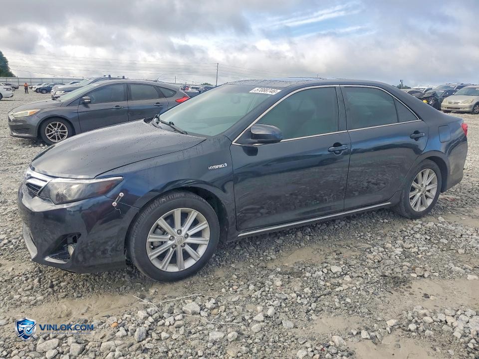 2014 TOYOTA CAMRY HYBRID XLE – Lot 57088746 auction photo