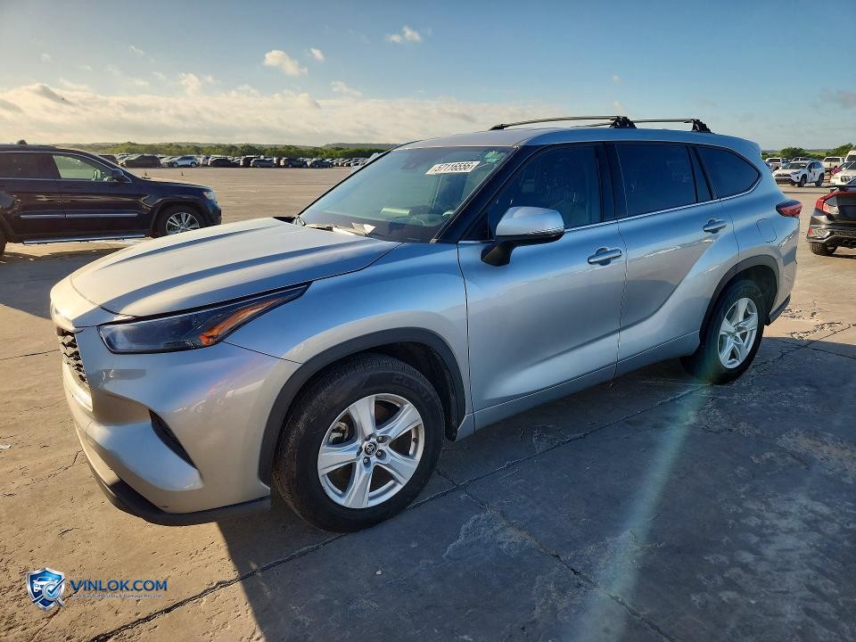 2022 TOYOTA HIGHLANDER L – Lot 57116556 auction photo