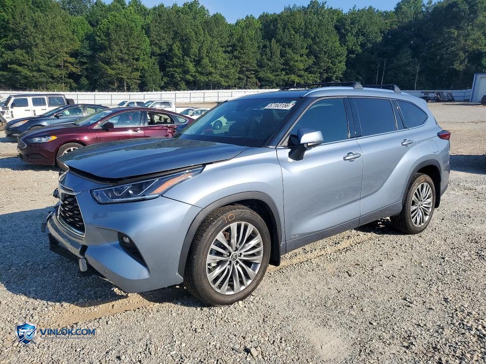 2022 TOYOTA HIGHLANDER HYBRID PLATINUM – Lot 57163156 auction photo