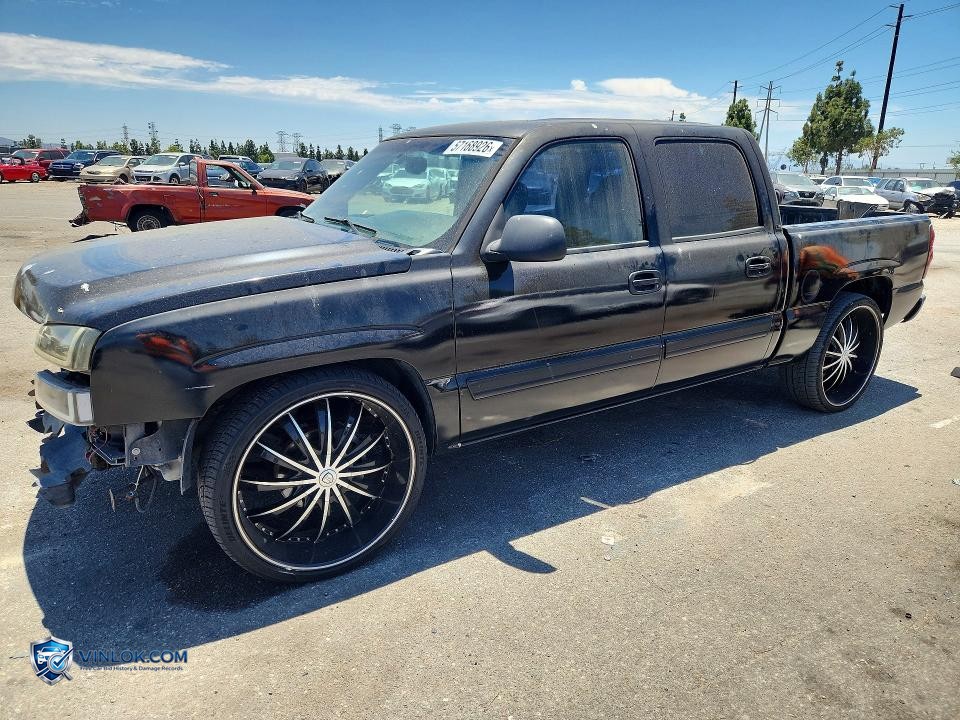 2005 CHEVROLET SILVERADO C1500 – Lot 57168926 auction photo