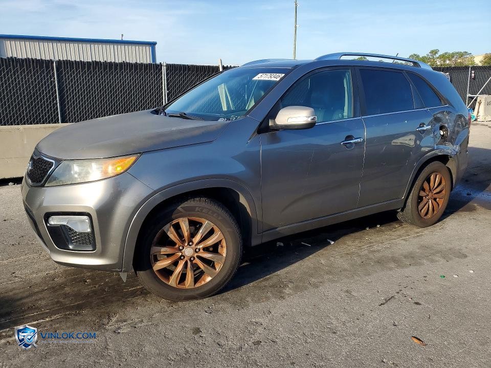 2013 KIA SORENTO SX – Lot 57179346 auction photo