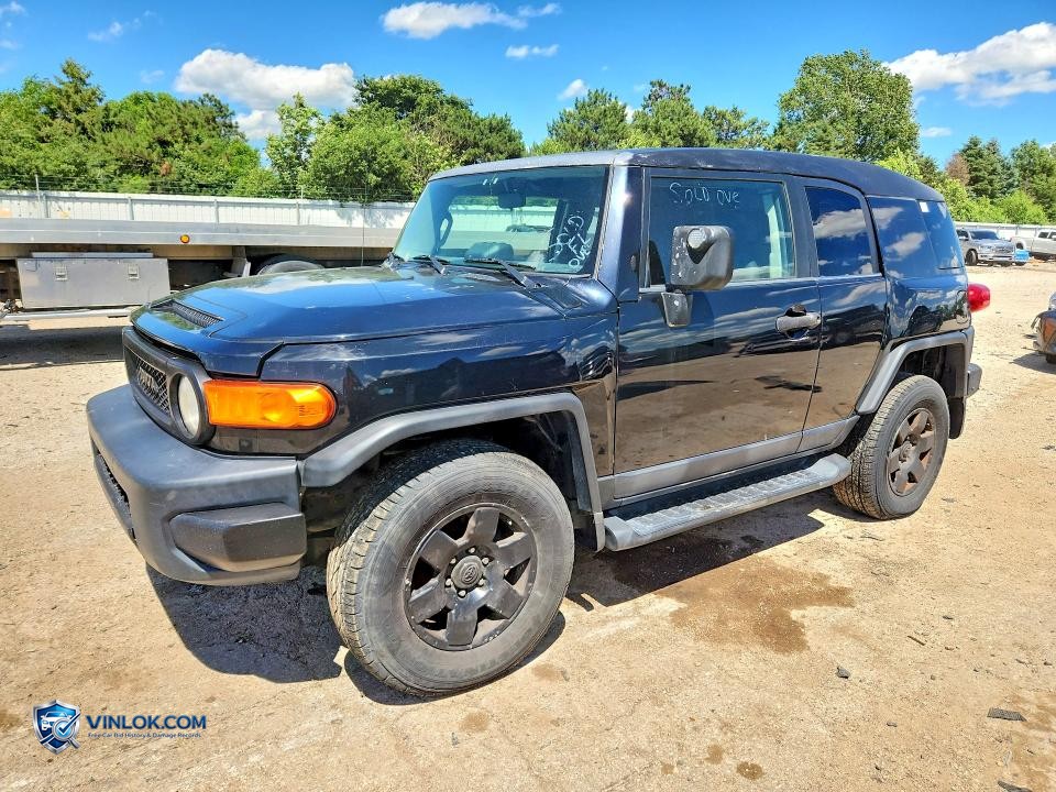2008 TOYOTA FJ CRUISER BASE – Lot 57190506 auction photo