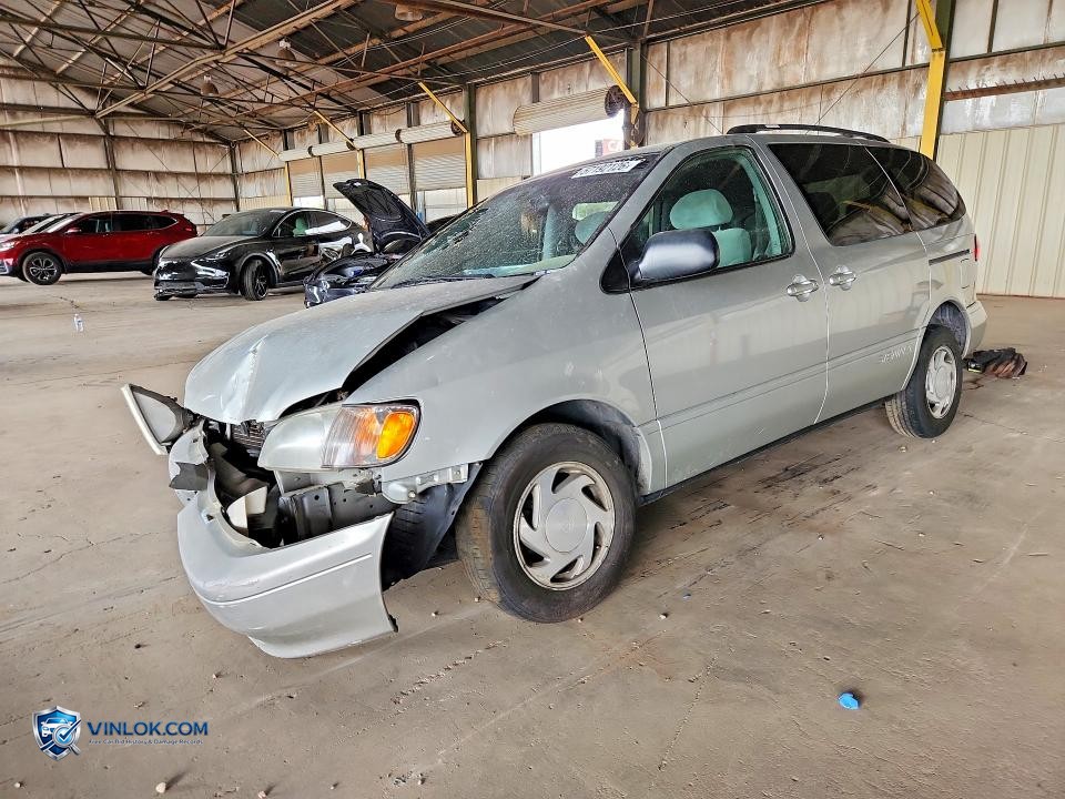 2003 TOYOTA SIENNA LE – Lot 57192126 auction photo