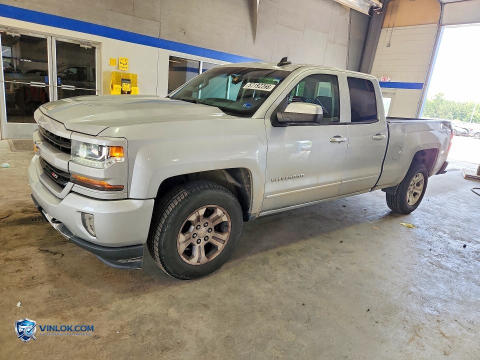 2017 CHEVROLET SILVERADO K1500 LT – Lot 57192266 auction photo