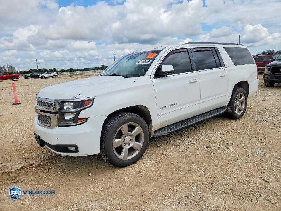 2016 CHEVROLET SUBURBAN C1500 LT – Lot 57196406 auction photo