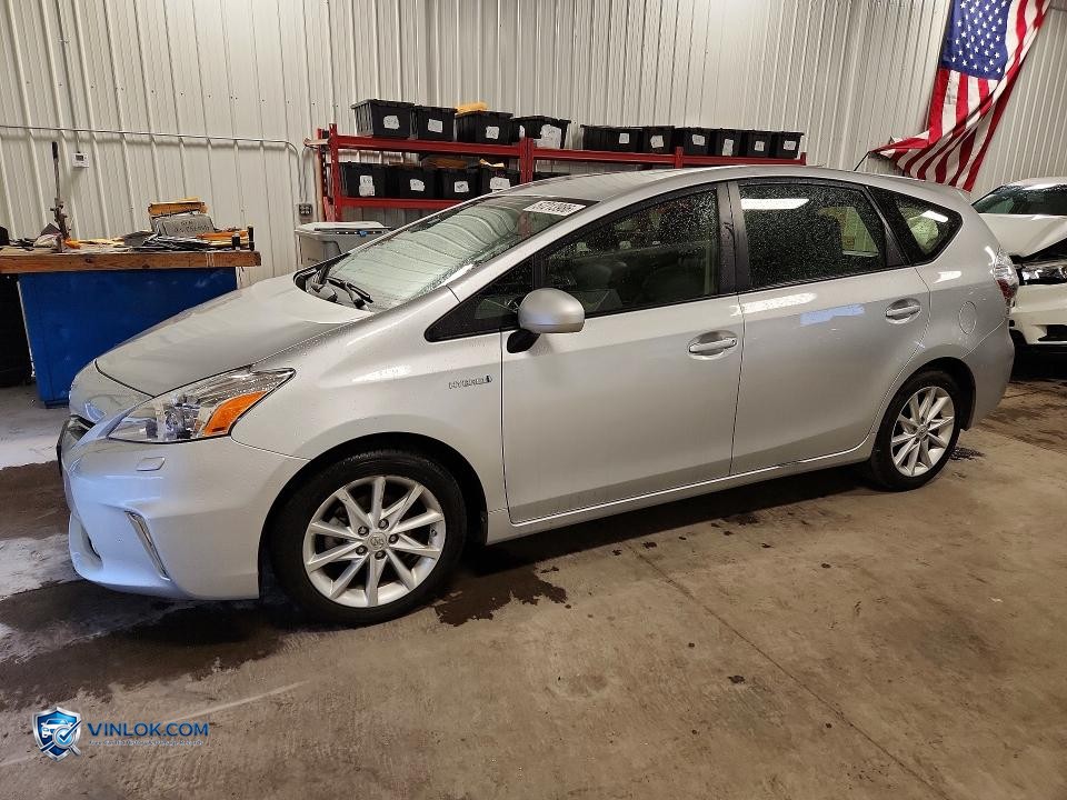 2012 TOYOTA PRIUS V FIVE – Lot 57213986 auction photo