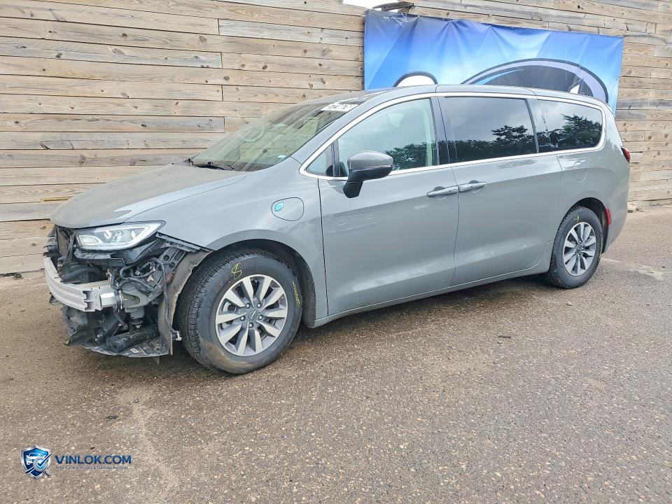 2023 CHRYSLER PACIFICA HYBRID TOURING L – Lot 57216676 auction photo