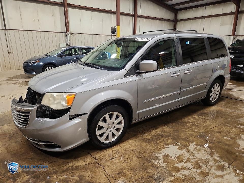 2014 CHRYSLER TOWN & COUNTRY TOURING – Lot 57232156 auction photo