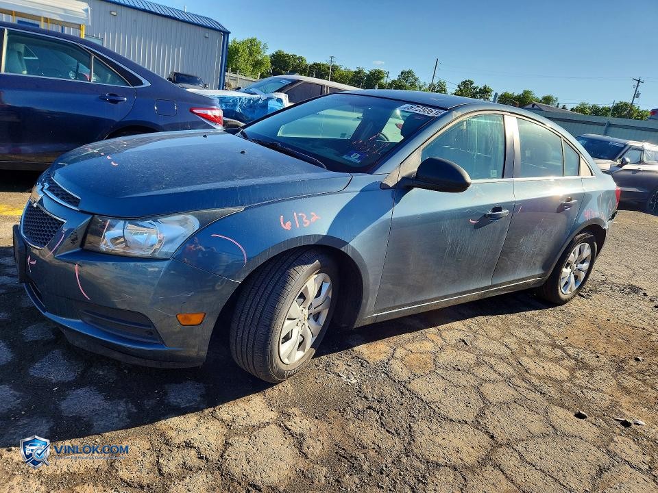 2012 CHEVROLET CRUZE LS – Lot 57250616 auction photo
