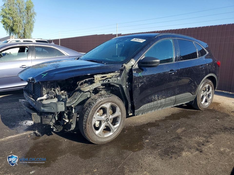 2025 FORD ESCAPE ST LINE – Lot 57252066 auction photo