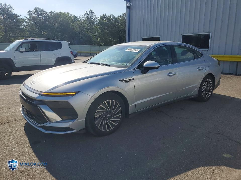 2025 HYUNDAI SONATA HYBRID SEL – Lot 57252326 auction photo