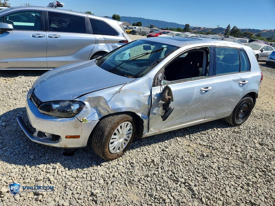 2014 VOLKSWAGEN GOLF – Lot 57272656 auction photo