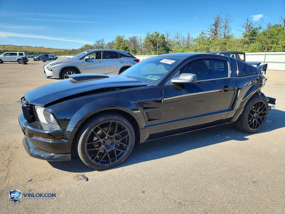 2005 FORD MUSTANG GT – Lot 57300816 auction photo