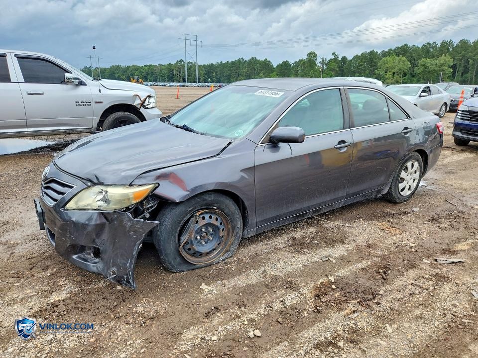2010 TOYOTA CAMRY LE – Lot 57311956 auction photo