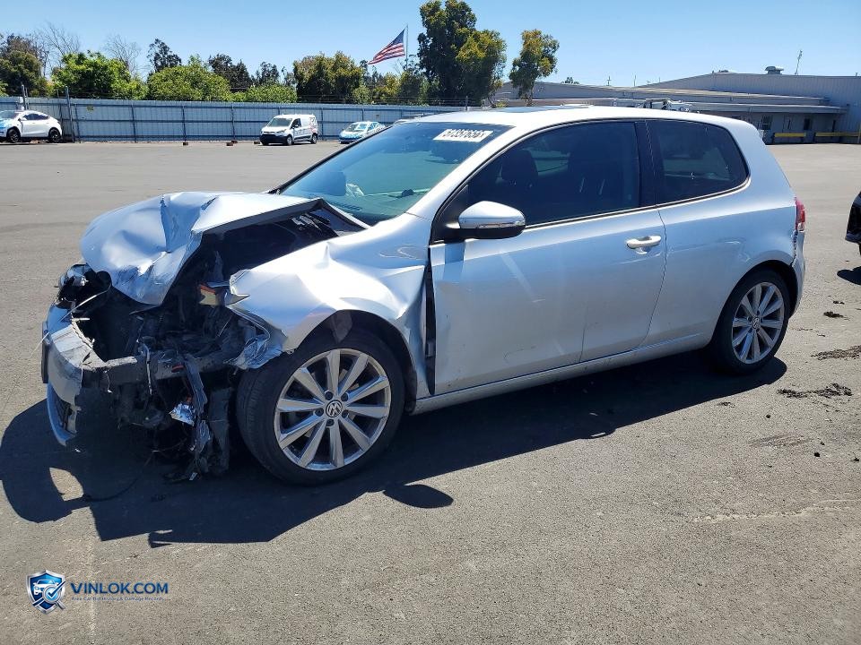 2013 VOLKSWAGEN GOLF – Lot 57357656 auction photo