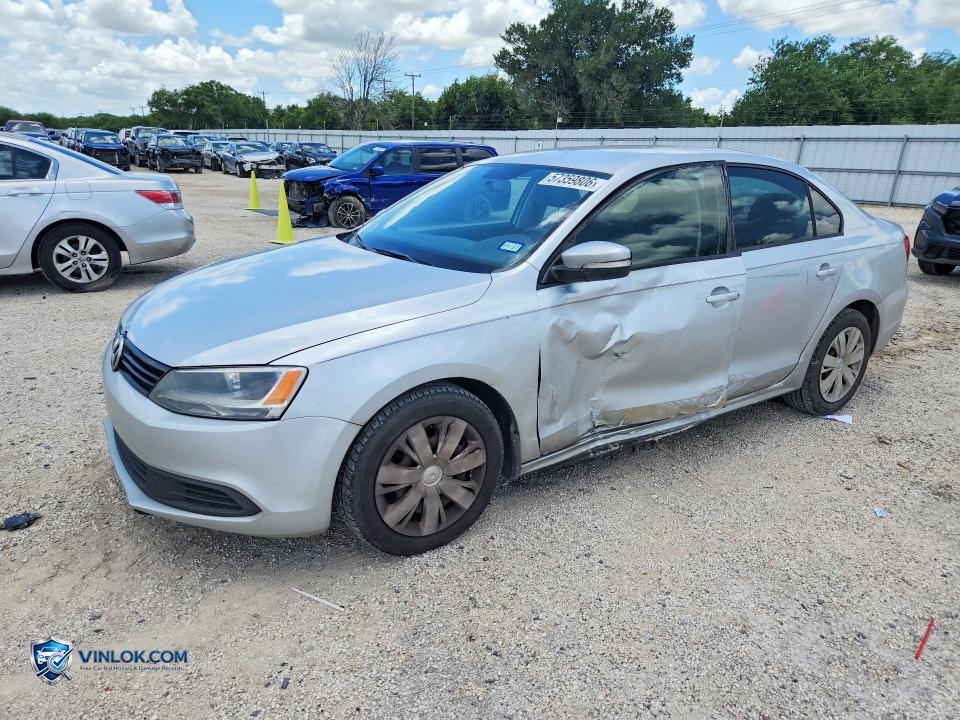 2011 VOLKSWAGEN JETTA SE – Lot 57359806 auction photo