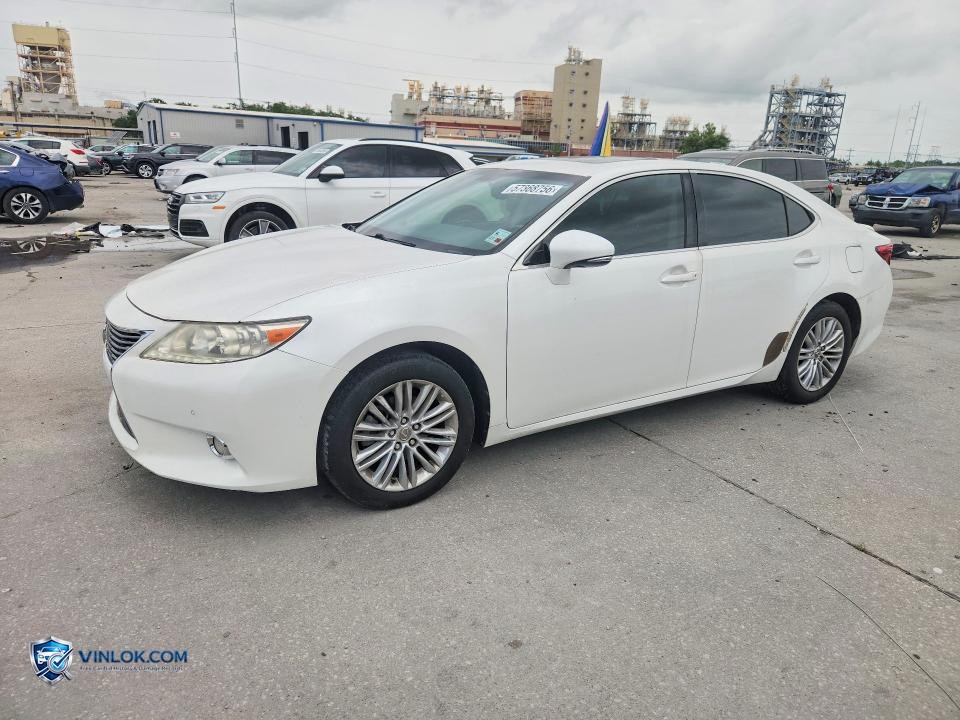 2013 LEXUS ES 350 – Lot 57368756 auction photo