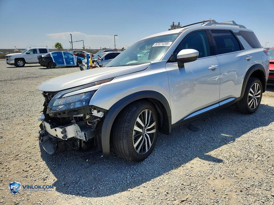 2025 NISSAN PATHFINDER PLATINUM – Lot 57371286 auction photo