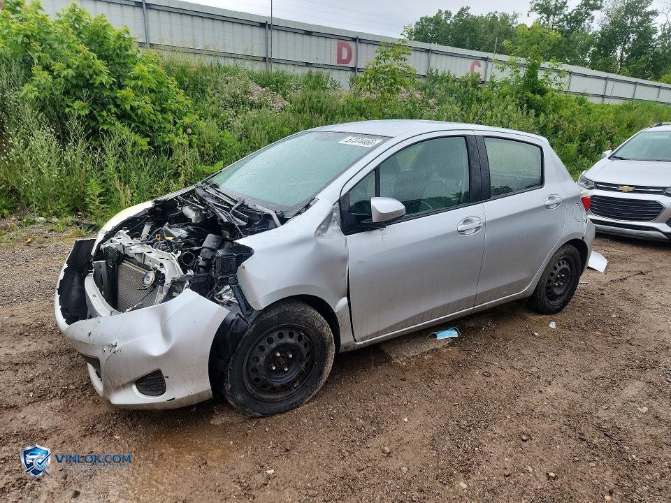 2012 TOYOTA YARIS 5-DOOR L – Lot 57374466 auction photo