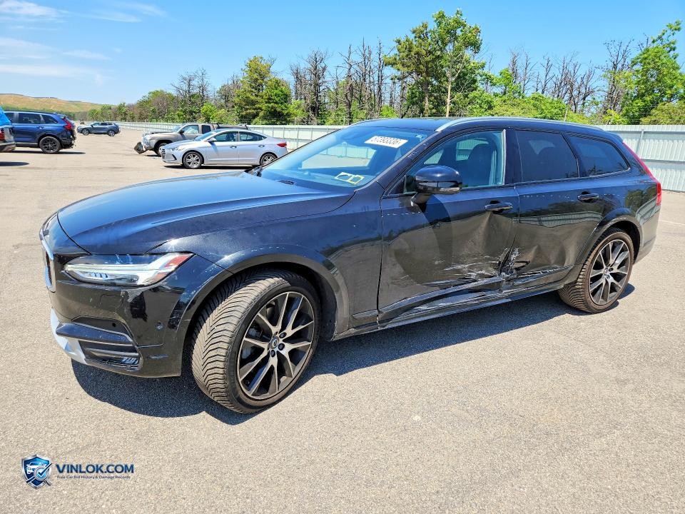 2018 VOLVO V90 CROSS COUNTRY T6 INSCRIPTION – Lot 57393336 auction photo