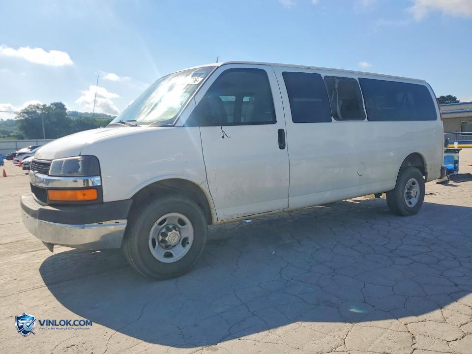2013 CHEVROLET EXPRESS G3500 LT – Lot 57395706 auction photo