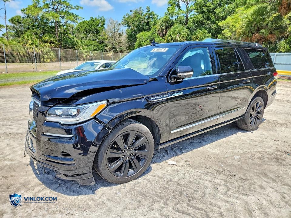 2023 LINCOLN NAVIGATOR L RESERVE – Lot 57395776 auction photo