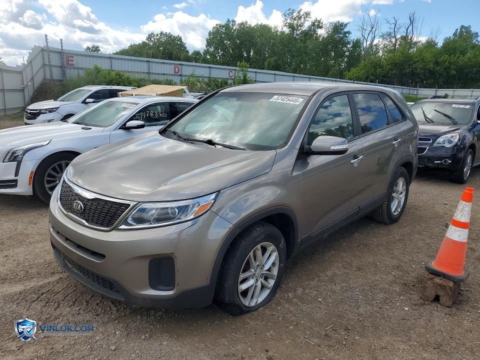 2015 KIA SORENTO LX – Lot 57425446 auction photo