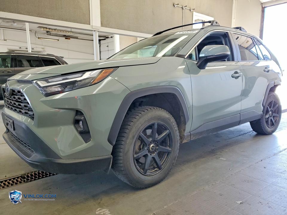 2023 TOYOTA RAV4 XLE PREMIUM – Lot 57435346 auction photo