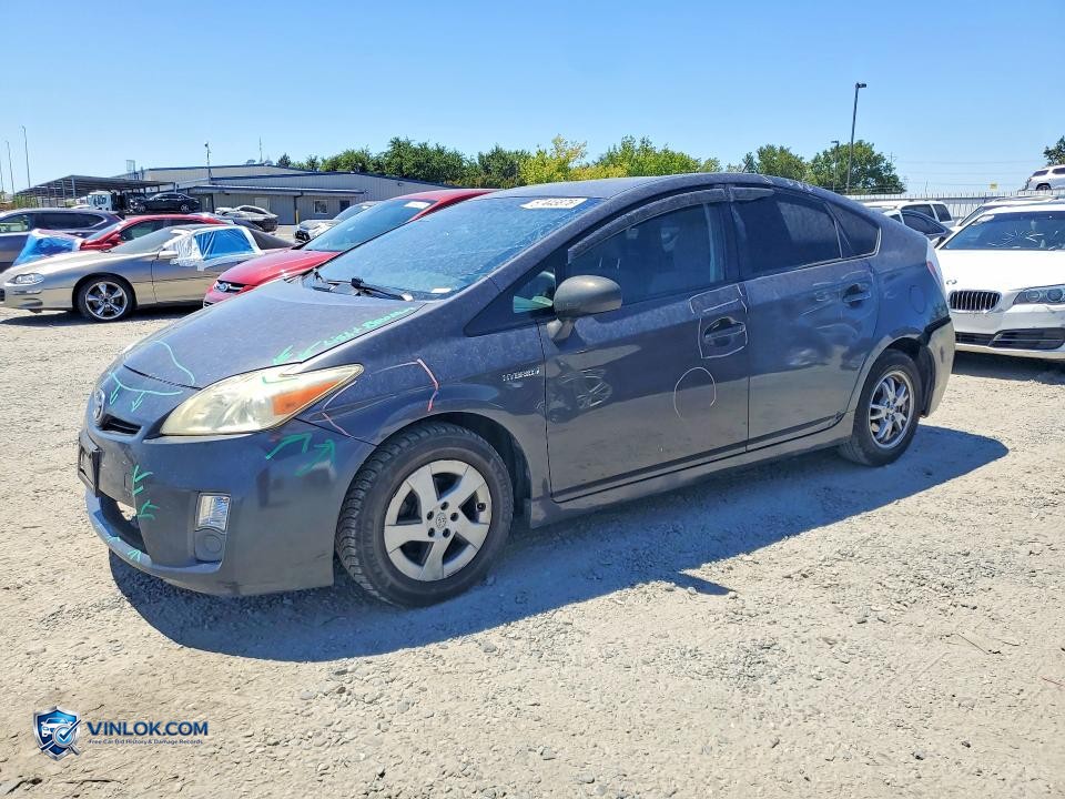 2011 TOYOTA PRIUS TWO – Lot 57445876 auction photo