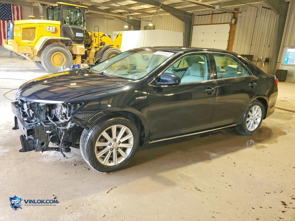 2013 TOYOTA CAMRY HYBRID XLE – Lot 57468936 auction photo