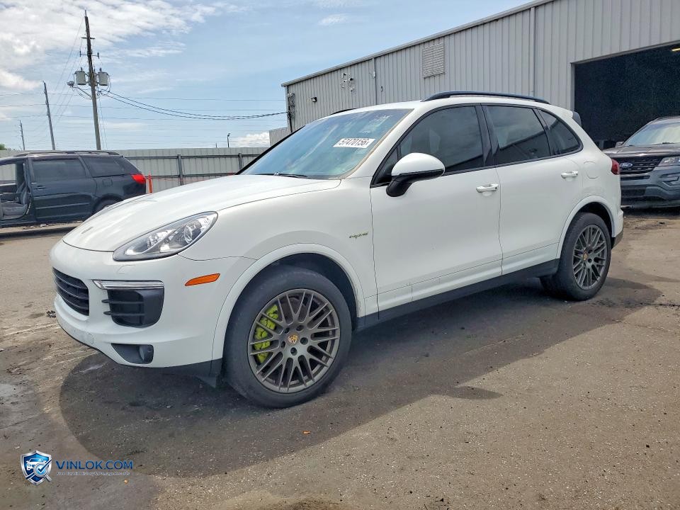 2017 PORSCHE CAYENNE SE HYBRID PLATINUM – Lot 57470156 auction photo