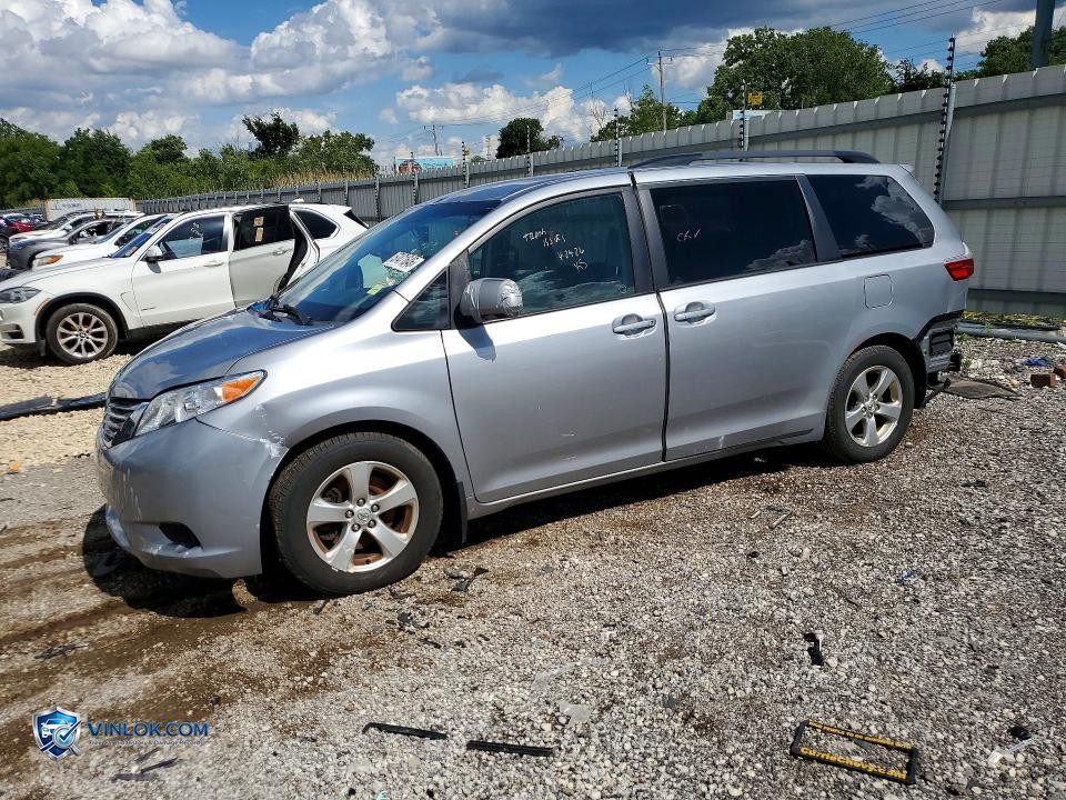 2016 TOYOTA SIENNA LE – Lot 57471646 auction photo