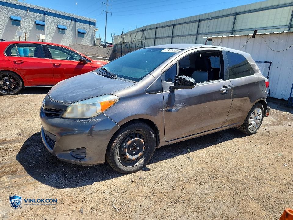 2012 TOYOTA YARIS 3-DOOR L – Lot 57473126 auction photo