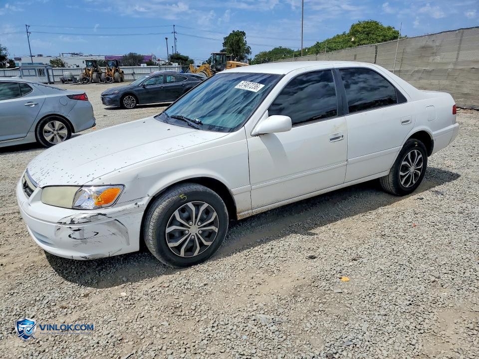 2001 TOYOTA CAMRY LE – Lot 57487236 auction photo