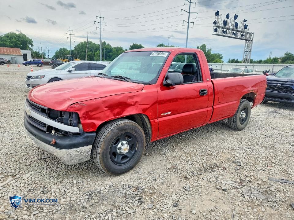 2002 CHEVROLET SILVERADO C1500 – Lot 57489306 auction photo