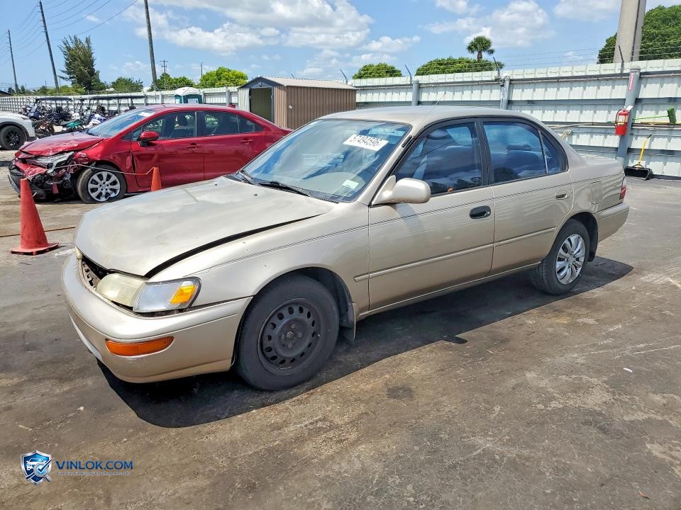 1996 TOYOTA COROLLA DX – Lot 57494596 auction photo