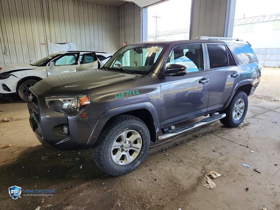 2017 TOYOTA 4RUNNER SR5 PREMIUM – Lot 57516346 auction photo