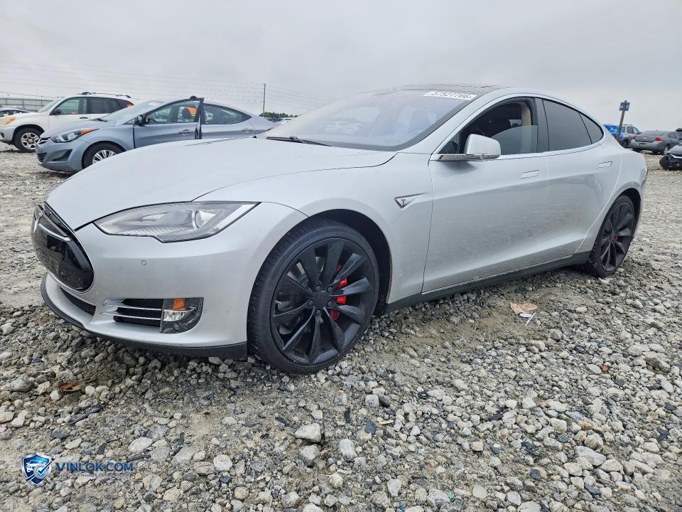 2014 TESLA MODEL S – Lot 57527766 auction photo