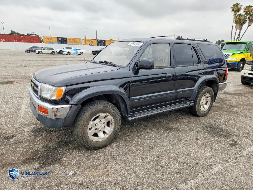 1997 TOYOTA 4RUNNER LIMITED – Lot 57532336 auction photo