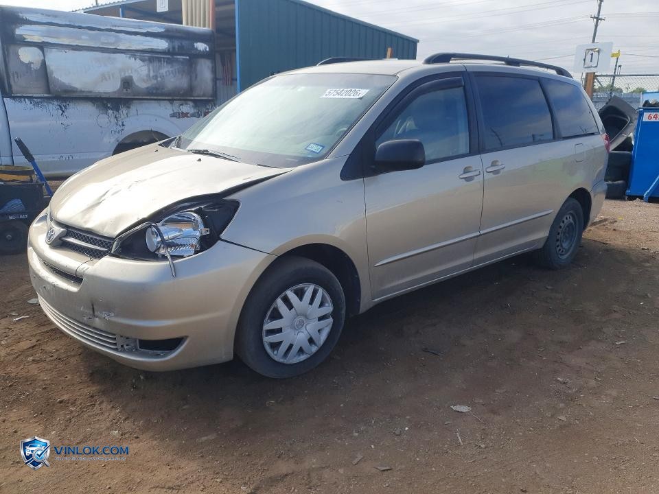 2004 TOYOTA SIENNA LE 7 PASSENGER – Lot 57542026 auction photo