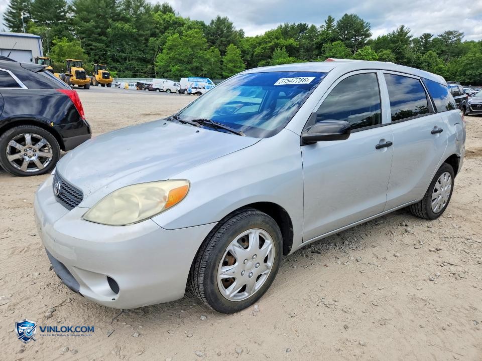 2006 TOYOTA COROLLA MATRIX XR – Lot 57547786 auction photo