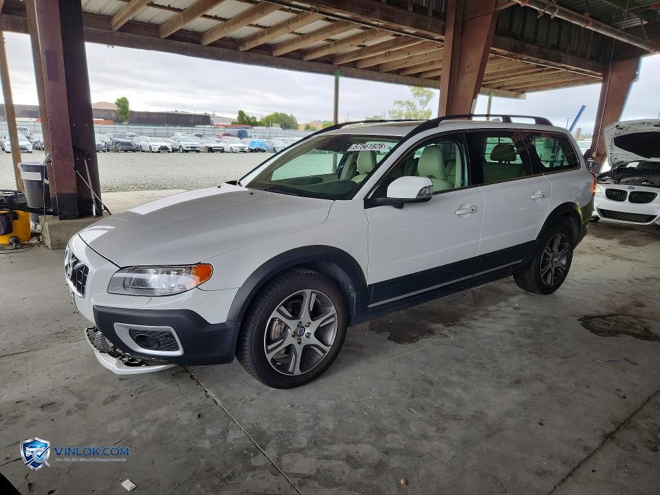 2013 VOLVO XC70 T6 – Lot 57561926 auction photo