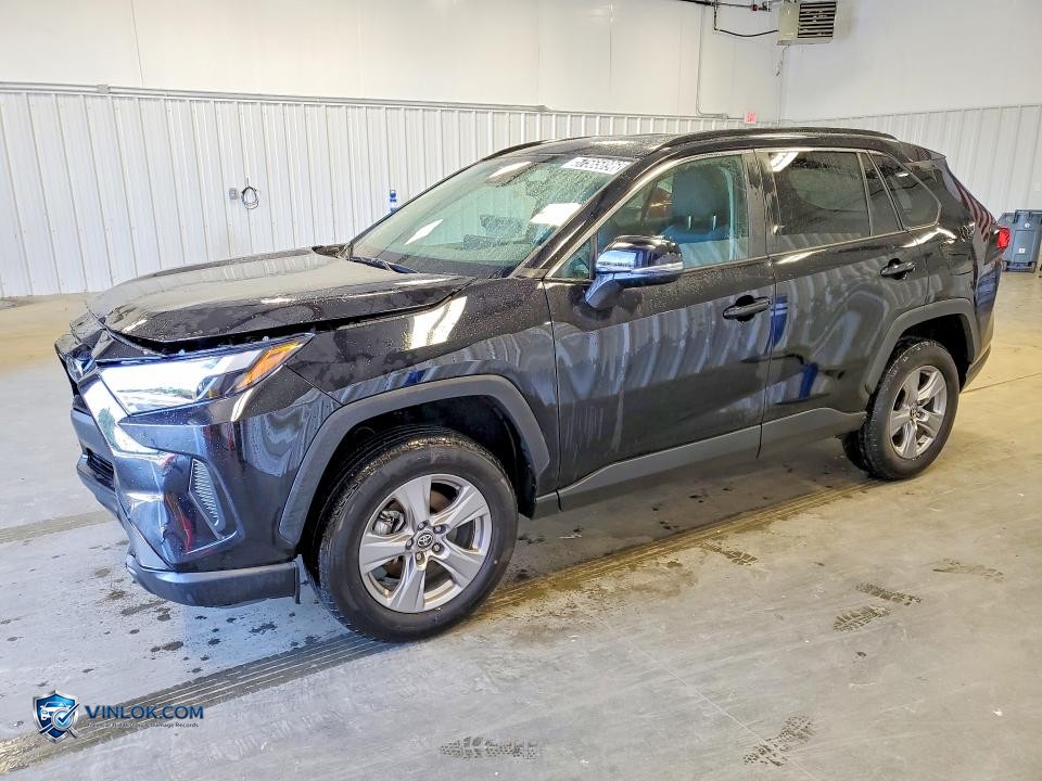 2025 TOYOTA RAV4 XLE – Lot 57565896 auction photo