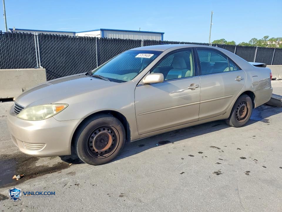 2005 TOYOTA CAMRY LE – Lot 57579406 auction photo