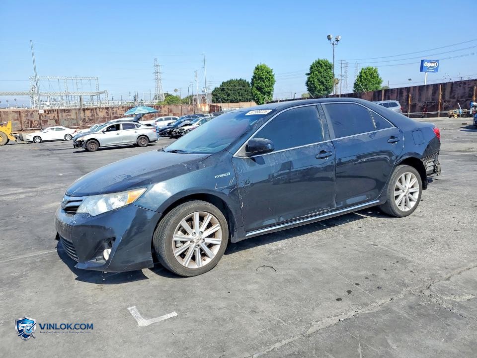 2012 TOYOTA CAMRY HYBRID XLE – Lot 57588226 auction photo